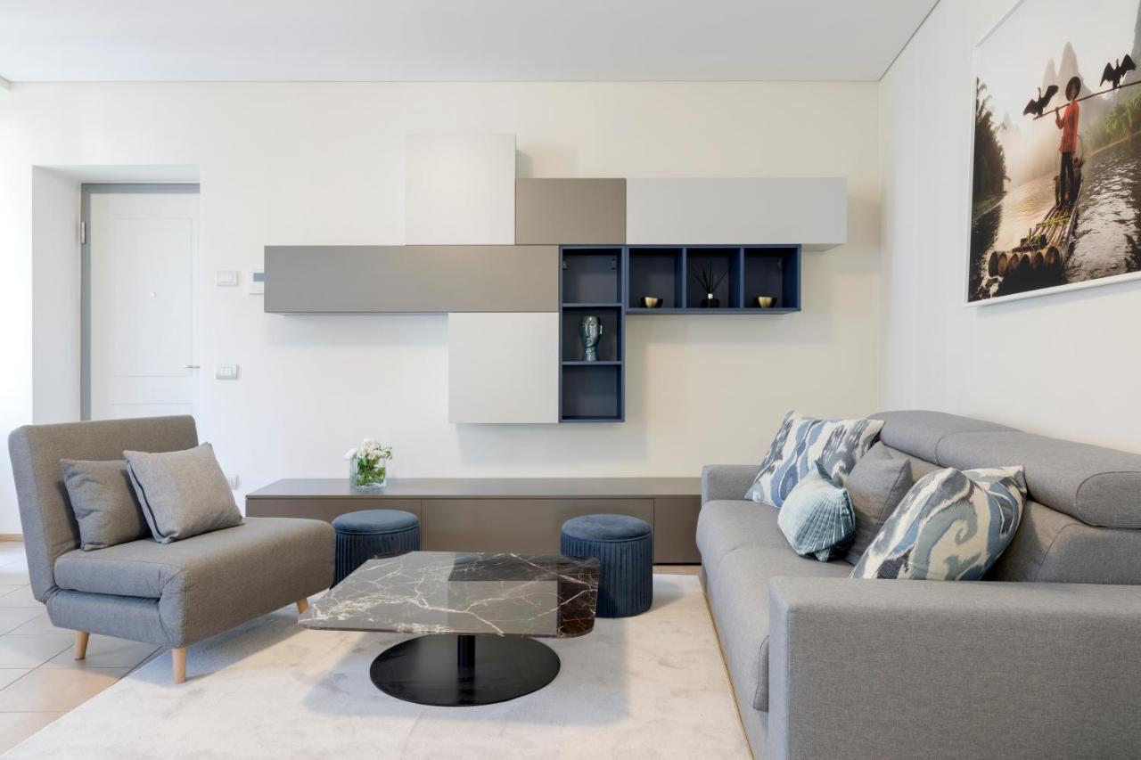 Domus Apartments Como - By Relais Di Giada Bagian luar foto