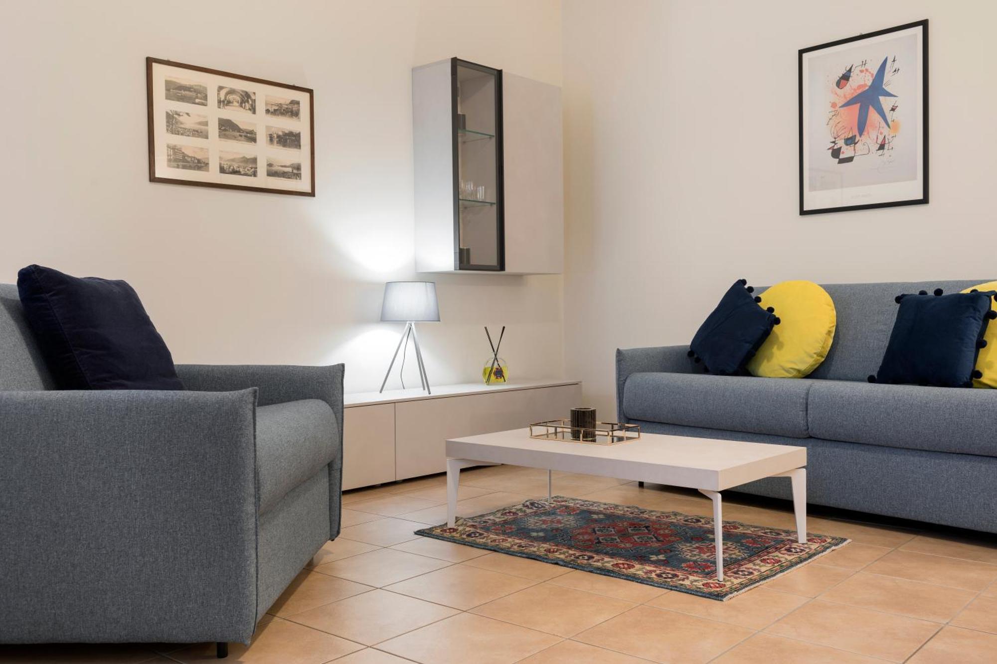 Domus Apartments Como - By Relais Di Giada Bagian luar foto